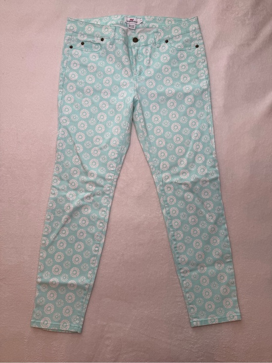 Vineyard Vines Denim - Vineyard Vines Aqua Patterned Pants - Size: 8